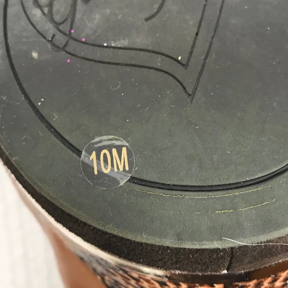 Gianni Bini Tan Platform Heels - Picture 8 of 8